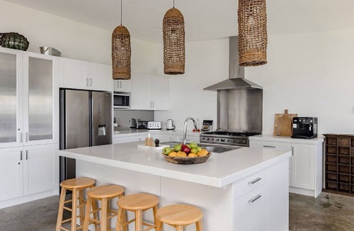 Killcare Heights House | Stunning ocean views and pool