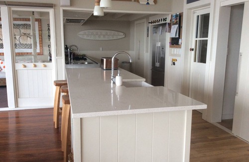 Okitu House | Stunning ocean facing property