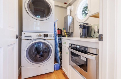 Southport House | Stunning Ocean Front Estate with a Private Dock