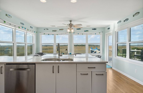 Folly Beach House | Stunning Ocean, Sunset & River Views! Marsh Madness