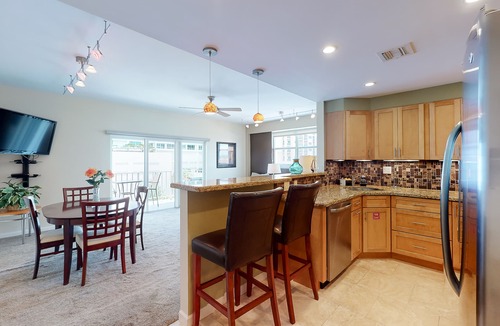 Central Beach Condo | Stunning ocean-facing condo with intercoastal views & balcony -1 block to beach