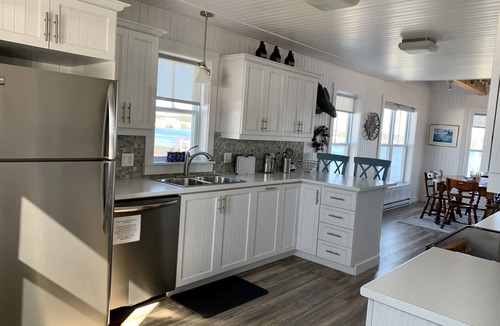 Trinity Cottage | Stunning Ocean View Vacation Home, Trinity NL
