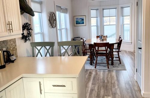 Trinity Cottage | Stunning Ocean View Vacation Home, Trinity NL
