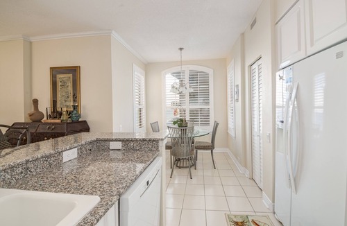 Ono Island Condo | Stunning Ocean Views ~ Indoor/Outdoor Pools/Hot Tub ~ The Perfect Escape!