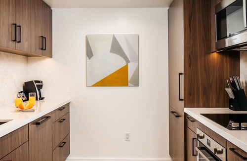 Downtown San Francisco Apartment | Stunning One Bedroom in Luxury SoMa Building