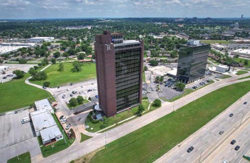 Tulsa Apartment | Stunning One Bedroom Penthouse with City Views