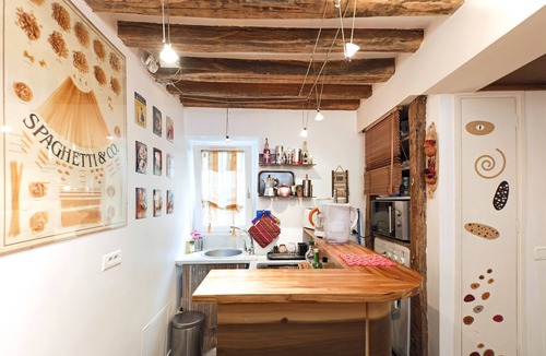 Gaillon Apartment | Stunning Open-Space in Central Paris (Opera)