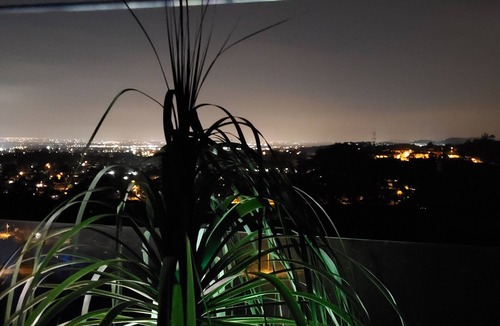 Lake Forest House | Stunning Panoramic View Home With Jacuzzi And Perfect South OC Location