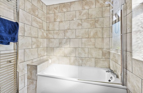 Ripley House | Stunning Peak District Gem - Games Rooms