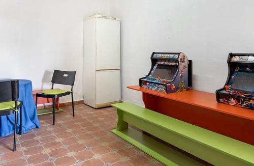 El Esparragal Villa | Stunning private villa with WIFI, private pool, A/C, TV, terrace, pets allowed and parking