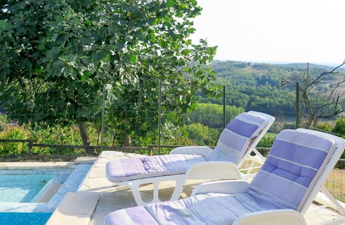 L'Honor-de-Cos Villa | Stunning private villa with private pool, TV, terrace, pets allowed, panoramic view and parking