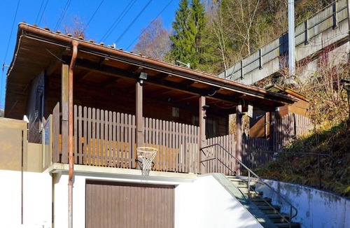 Kandergrund House | Stunning private villa for 6 guests with WIFI, terrace, panoramic view and parking