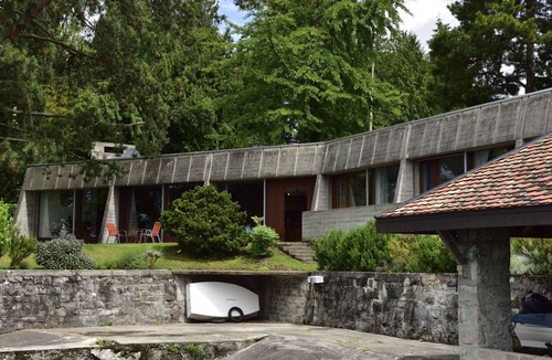 Montreux Villa | Stunning private villa for 7 guests with WIFI, terrace and pets allowed