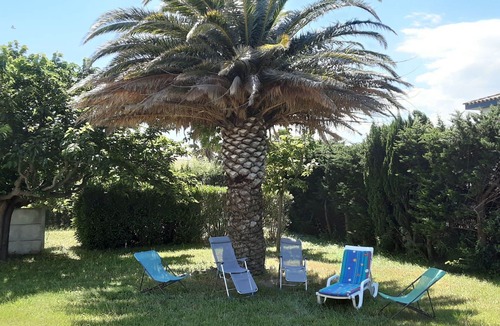 Pollestres Villa | Stunning private villa for 6 guests with TV, patio and parking