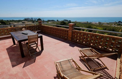 Alcanar House | Stunning private villa for 18 people with WIFI, private pool, TV, balcony and pets allowed