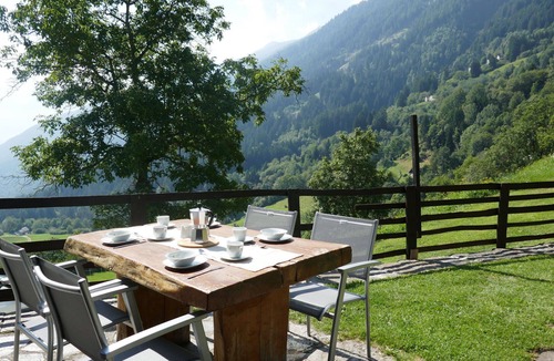 Acquarossa House | Stunning private villa for 4 guests with WIFI, TV, terrace and pets allowed