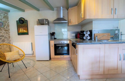 Pleurtuit House | Stunning private villa for 6 people with WIFI, TV and terrace