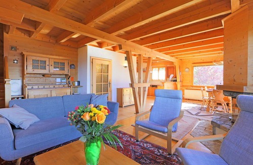 Barboleusaz House | Stunning private villa for 8 people with WIFI, TV and terrace