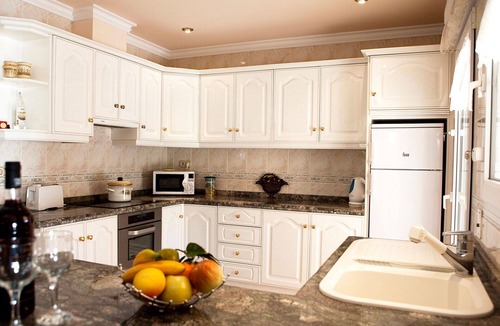 Fanadix House | Stunning private villa for 4 people with private pool, A/C, WIFI, TV, patio and pets allowed