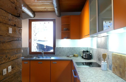 Mairengo House | Stunning private villa for 5 people with WIFI, TV and pets allowed