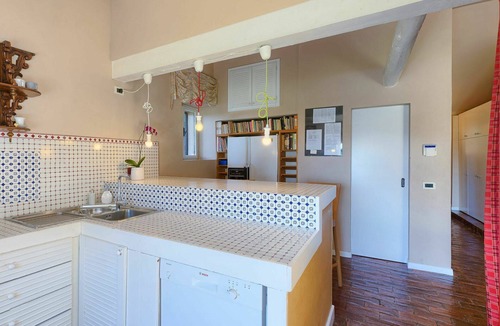 Katoro Villa | Stunning private villa for 8 people with A/C, private pool, WIFI, TV, terrace and pets allowed