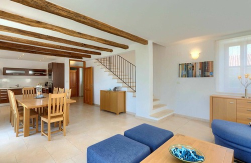 Baredine Villa | Stunning private villa for 8 people with WIFI, private pool, A/C, TV, terrace and panoramic view