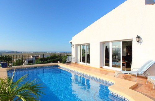 Monte Pego House | Stunning private villa with private pool, A/C, WIFI, TV, terrace, pets allowed and panoramic view