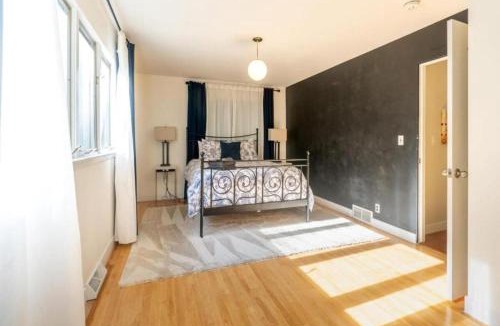 Berrien Springs Apartment | Stunning Ranch in the woods
