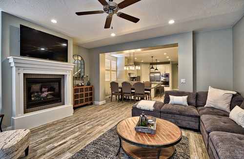 St. George Villa | Stunning Red Rock Views - 4BR Poolside Fire Pit