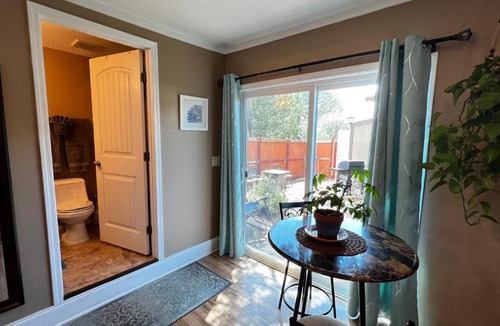 West Sedona Villa | Stunning Red Rocks; W. Sedona, Walk to trls! 1 bd!