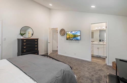 Auburn House | Stunning remodeled home with pool, bonus room in a great location!