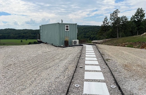 Berryville Apartment | Stunning River View Shipping Container near Eureka Springs
