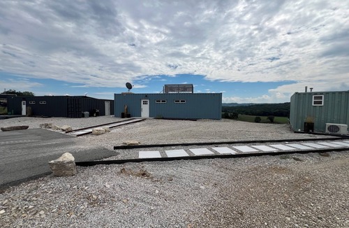 Berryville Apartment | Stunning River View Shipping Container near Eureka Springs