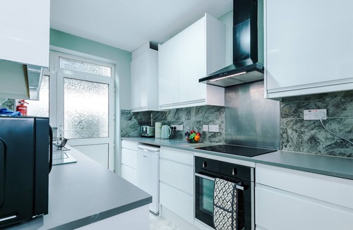 Chester House | Stunning Riverside Home in Chester with Parking!