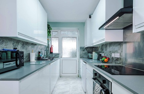 Chester House | Stunning Riverside Home in Chester with Parking!