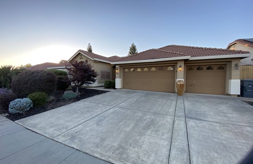 Rocklin House | STUNNING ROCKLIN HOME! 4BED,3 BATH,3 CAR GARAGE!