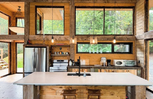 Kenora Cottage | Stunning, Rustic Cottage on Lake of the Woods!