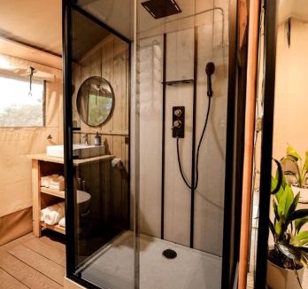San Saba House | Stunning Safari Tent with Great Sights in San Saba, Texas
