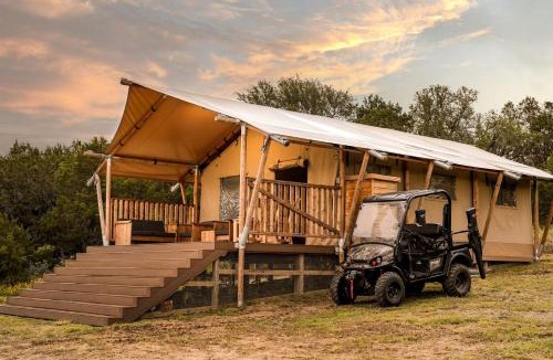 San Saba House | Stunning Safari Tent with Great Sights in San Saba, Texas