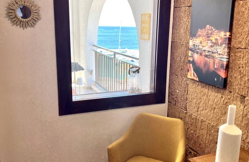 Moraira Town Centre Apartment | Stunning Sea & Marina Views from this Designer Town Centre Apartment in Moraira.