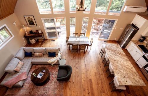 Lake Arrowhead Ski Chalet | Stunning secluded Creekside A-Frame gameroom