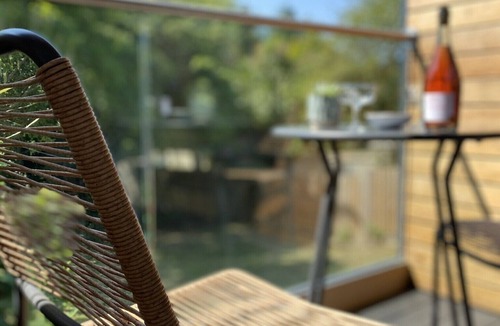 Brighton Cabin | Stunning self contained garden room