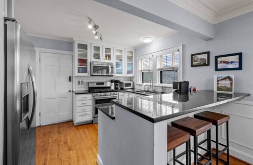 Kansas City House | Stunning South Plaza Home On Loose Park