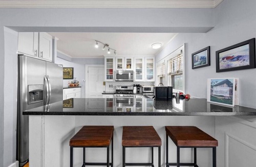 Kansas City House | Stunning South Plaza Home On Loose Park