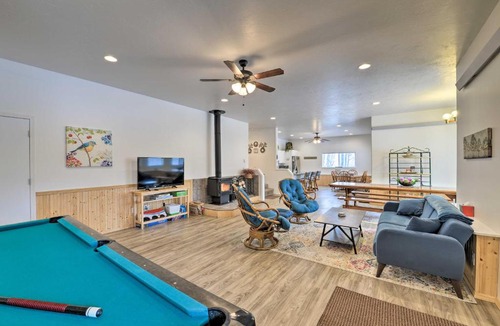 Star Valley Ranch House | Stunning Star Valley Ranch Retreat on Golf Course!