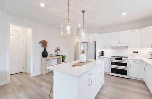 Saint Thomas House | Stunning Stay on Dunning Way - Kick back and relax in this calm, stylish space.