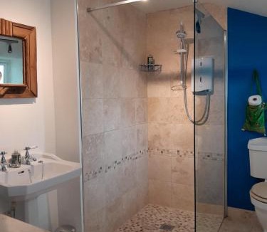 Calstock Apartment | Stunning studio apartment