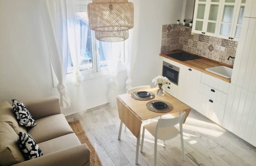 Portlligat Apartment | Stunning & Stylish Apartment In Cadaqués