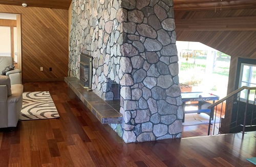 Sault Ste. Marie House | Stunning sunsets, 5000 sq ft bungalow, 300 ft sand beach, tons of luxury and fun