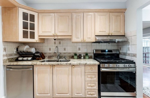 Unionville House | Stunning three bedroom family home